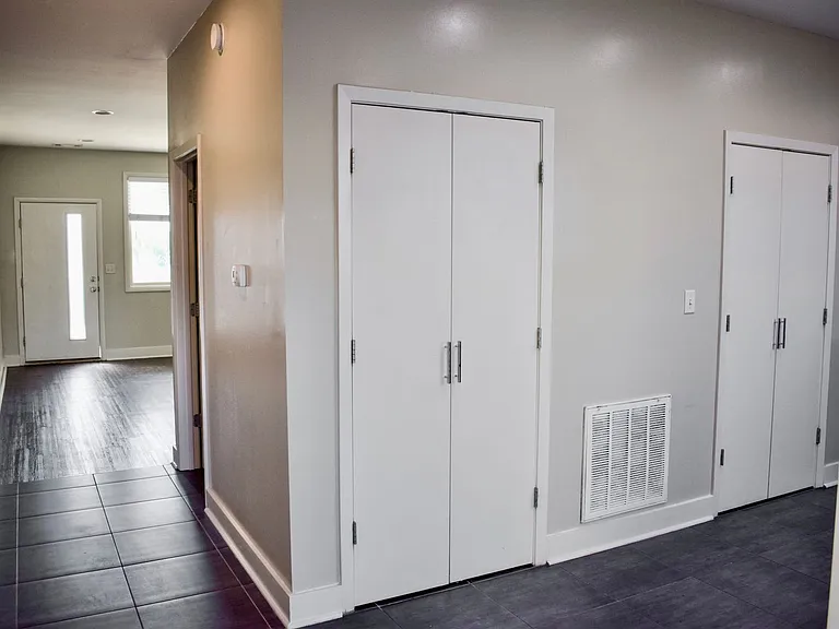 1525 Forest Lake Dr #1585 — Photo 4
