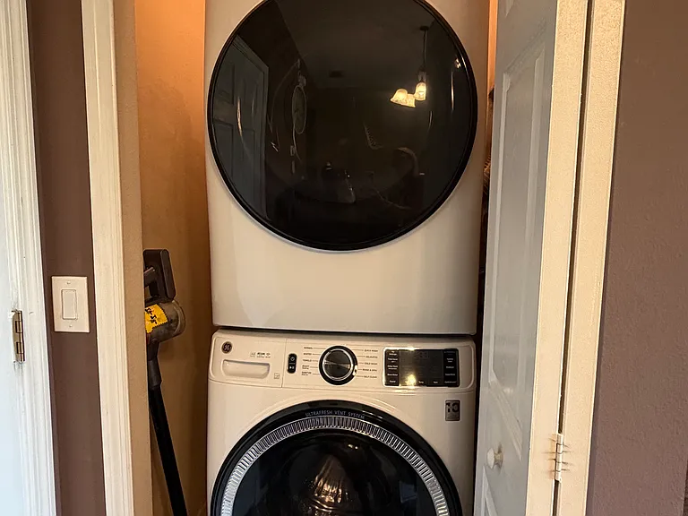 Included Energy Efficient Washer and Dryer in Unit - 1720 RETREAT VIEW CIR.