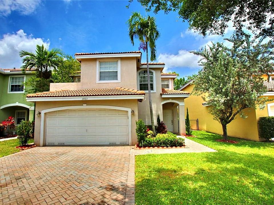 1st image of 3923 S Crescent Creek Drive