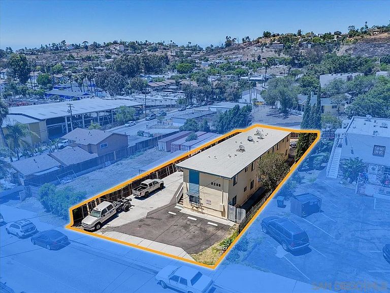 Listing photo 4