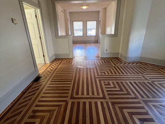 2nd image of 850 Sims Ave #1