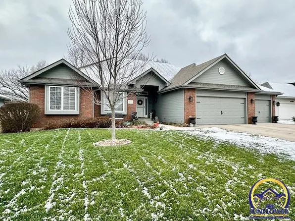 4453 SW Colly Creek Dr, Topeka, KS 66610