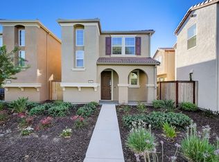 9967 Del Surf Ln, Elk Grove, CA 95757