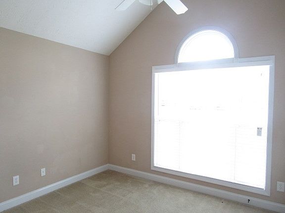 4th image of 26 Lee Road 2138