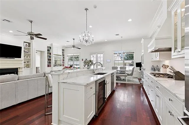 2 Laux Manor Dr — Photo 4