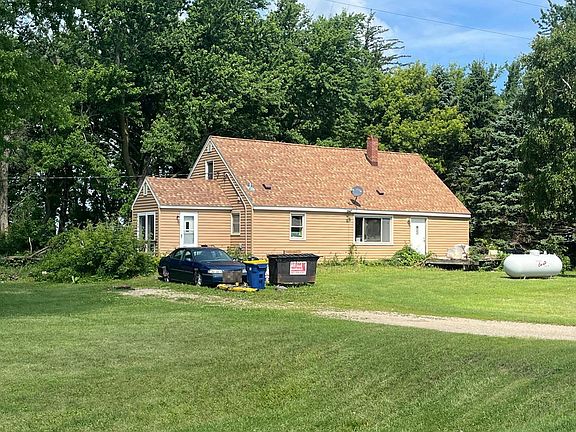 3rd image of 25198 Lamb Ave