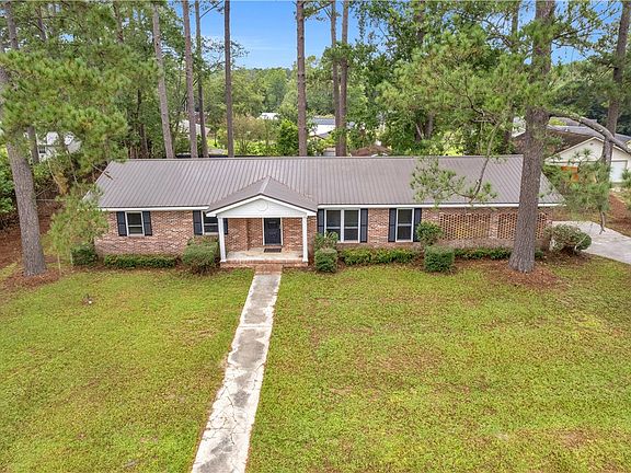 2nd image of 2117 Tamara Rd