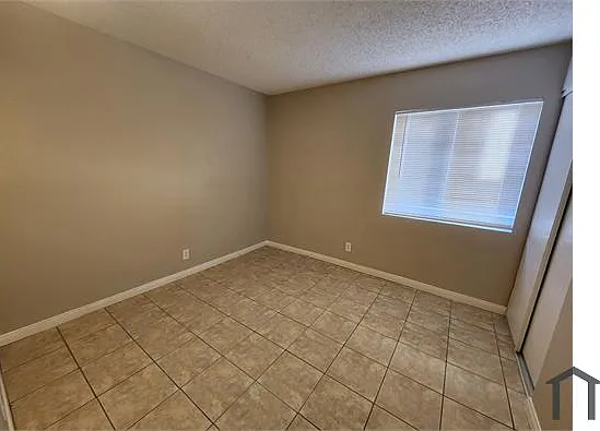 1705 Breckenwood Ct #2 — Photo 5