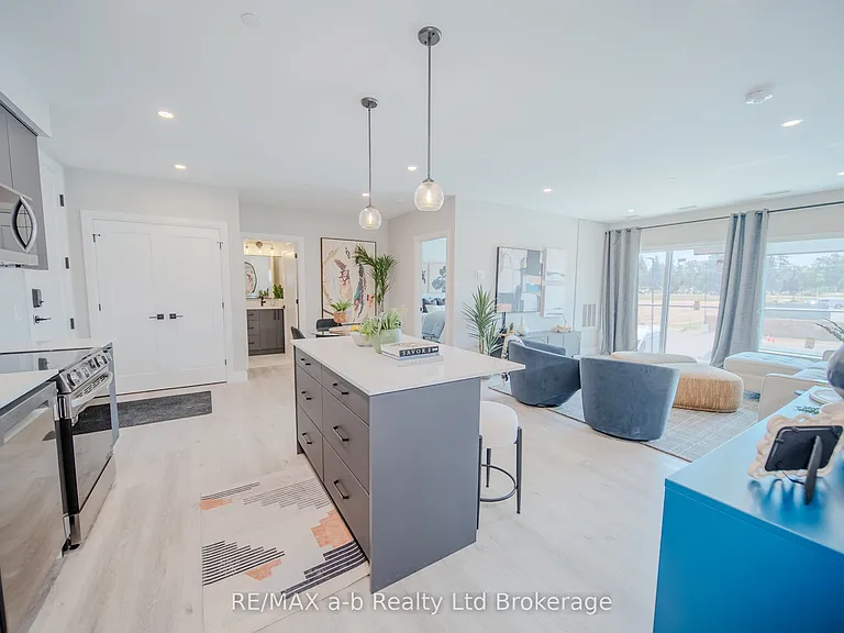 14 Harvest Ave #809 — Photo 8