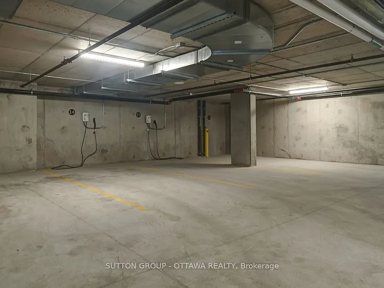 399 Winston Ave #401 — Photo 35