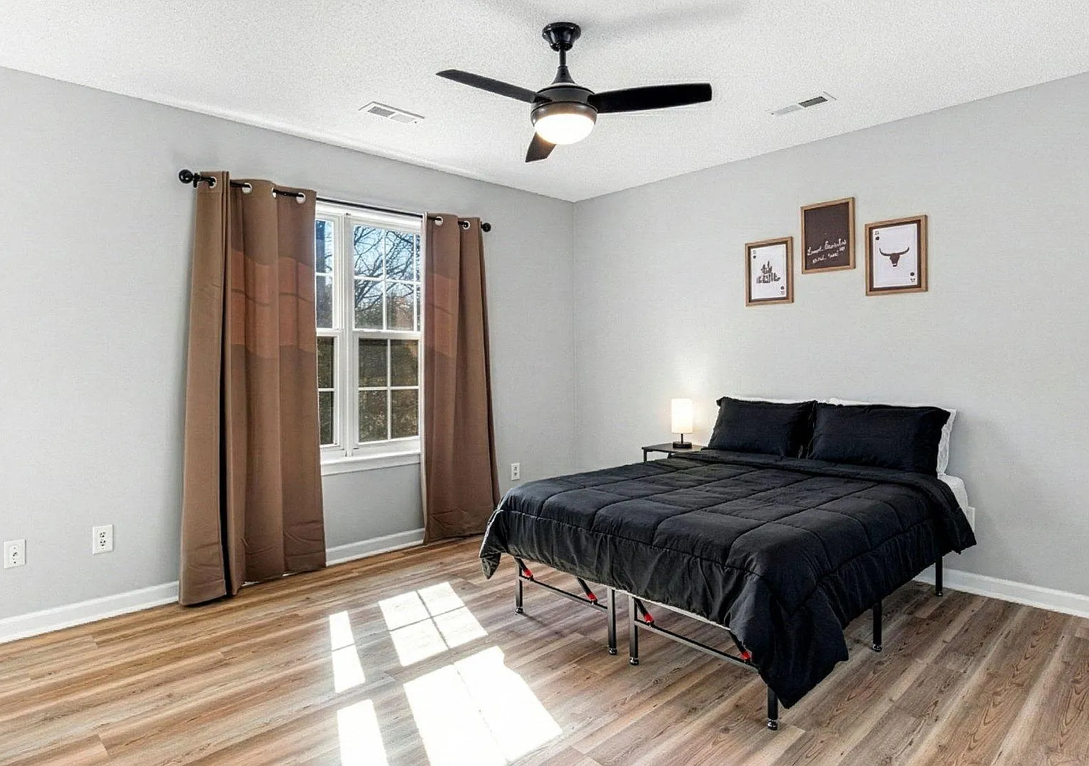 4 bed, 3.0 bath, 1700 sqft, $1,321 — Photo 1