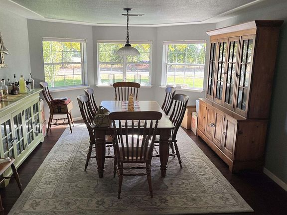 5th image of 22530 Fairlane Ct