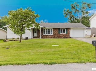 1007 McHaney Rd, Harrisburg, IL 62946