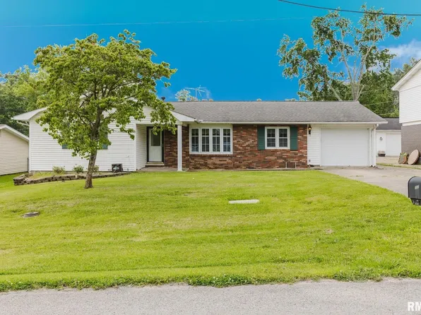 1007 McHaney Rd, Harrisburg, IL 62946