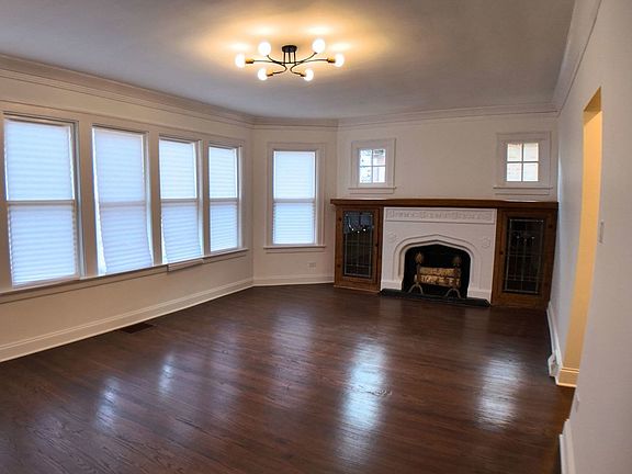 4th image of 10440 S Sangamon St