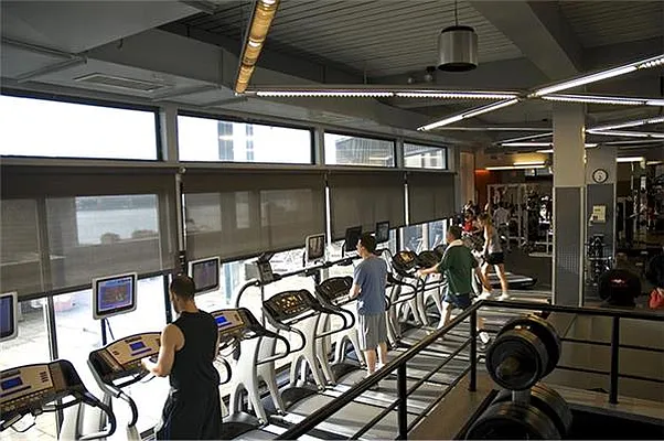 Rented by R New York | media 27