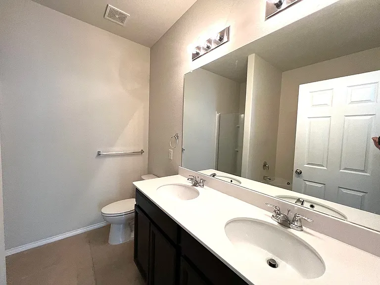 3032 Walker Creek Dr — Photo 19