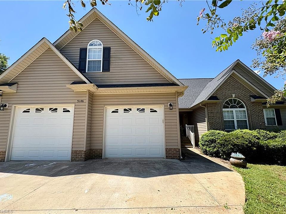 1st image of 3146 Clear Ridge Dr