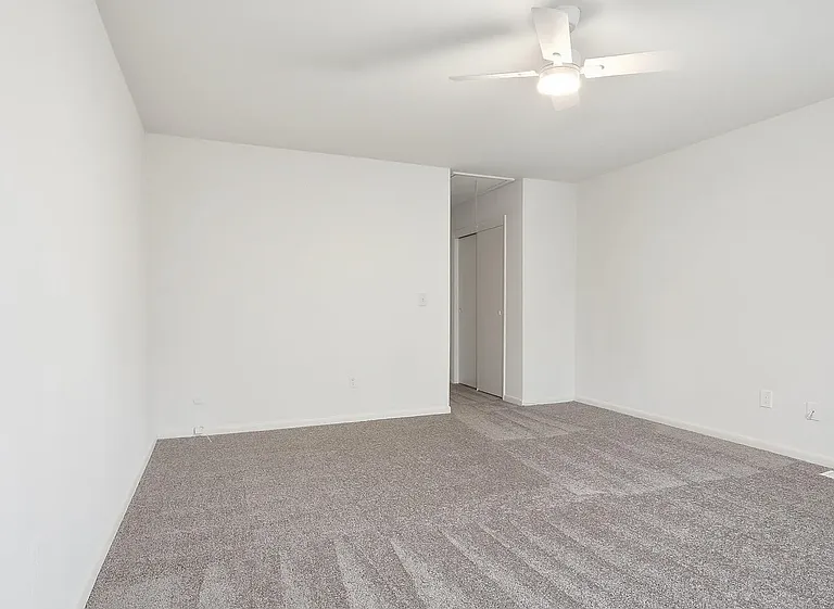 307 Cutty Ct — Photo 29