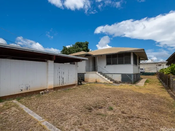 98-253 Kaulike Dr, Pearl City, HI 96782