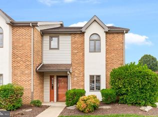 35 Black Oak Dr, Lancaster, PA 17602