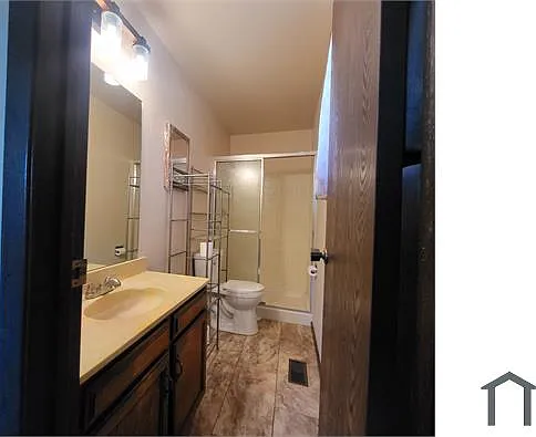 4025 Cantrell Dr — Photo 18