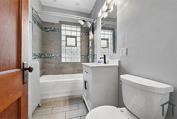10226 S Charles St #1 — Photo 10