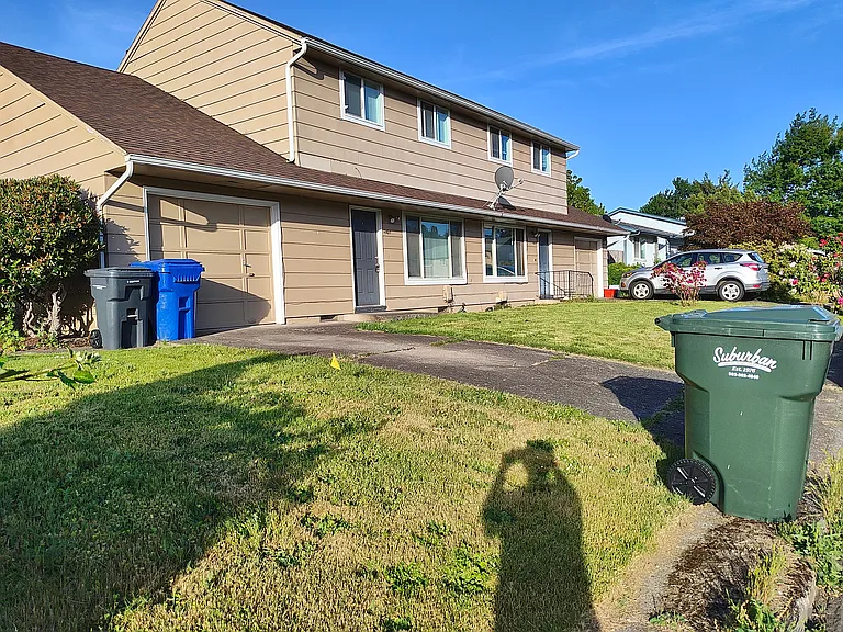 4807 Chinook Ct SE — Photo 2