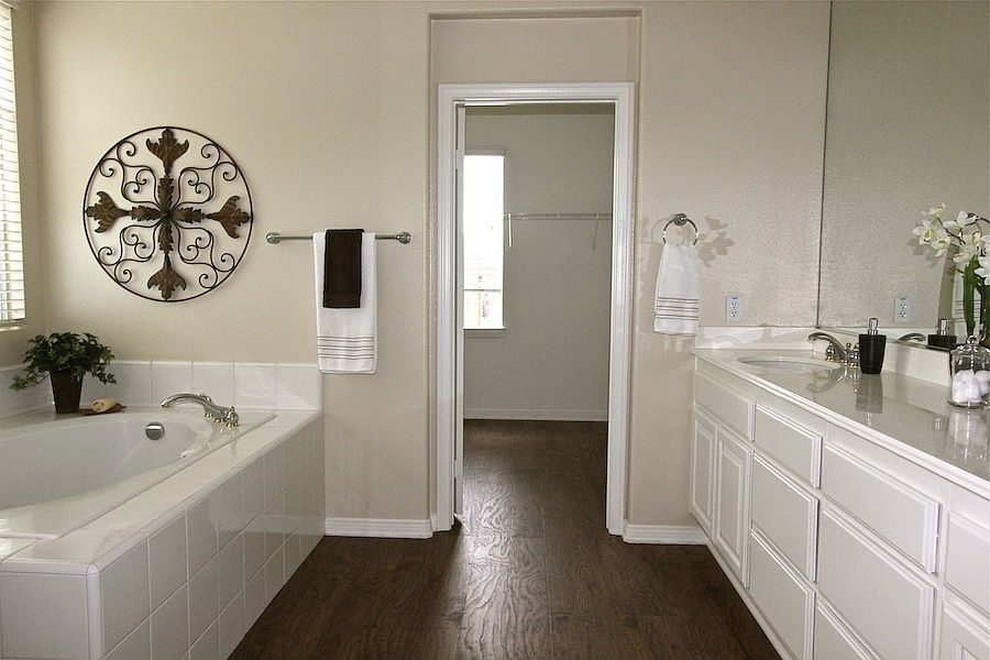 1st image of 45423 Calle Los Mochis