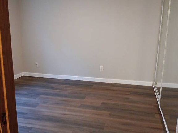 2nd image of 12715 NE 120th St APT C2