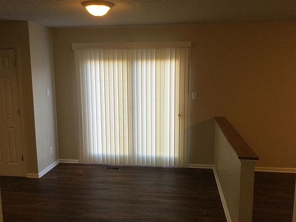 3rd image of 1701 Tipperary Dr