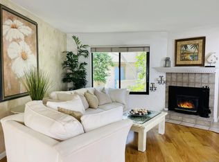 8322 Via Sonoma UNIT 76, La Jolla, CA 92037