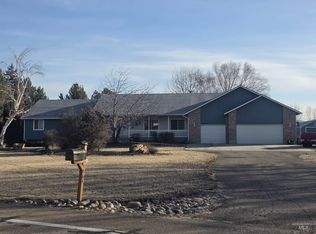 4864 N Larkwood Pl, Meridian, ID 83646