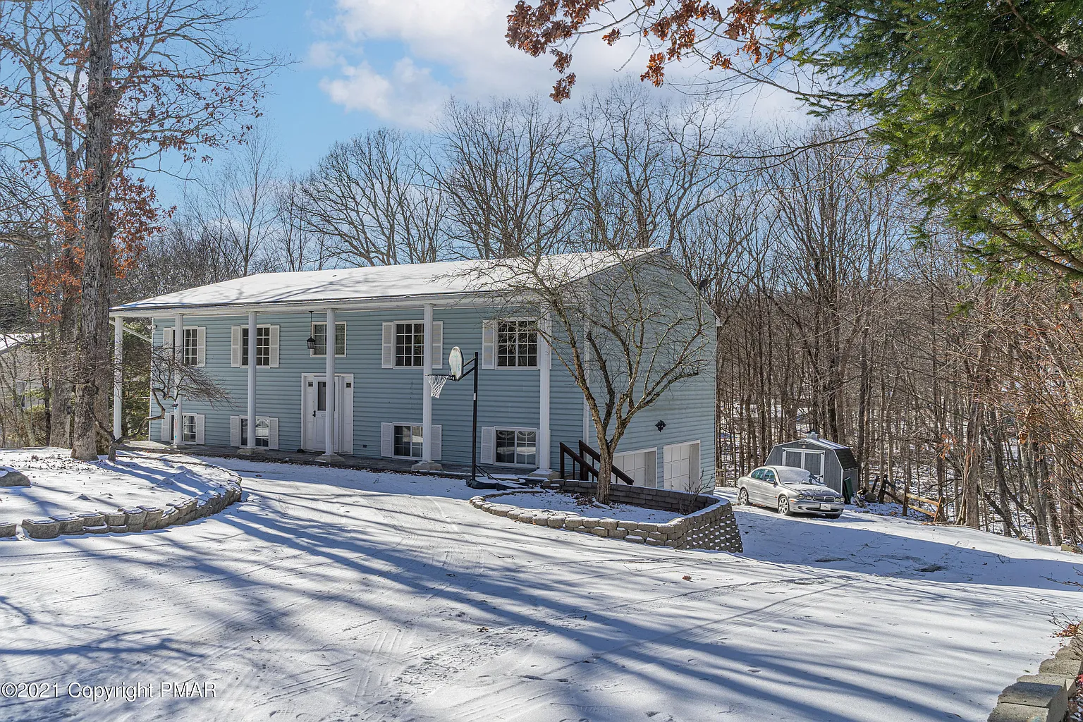 1143 Marshalls Creek Rd photo 1