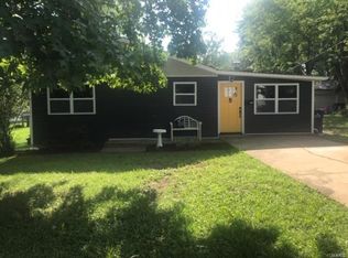 9 Bertha Ln, Union, MO 63084