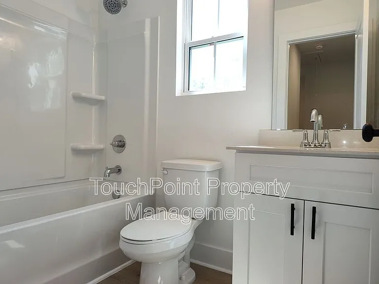 1413 Arden Ave — Photo 19