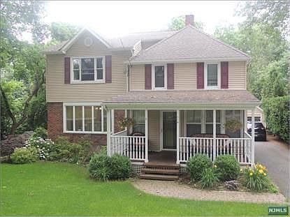 1st image of 114 Highwood Ave