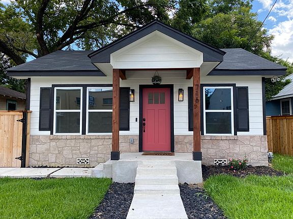 3rd image of 716 Florida St
