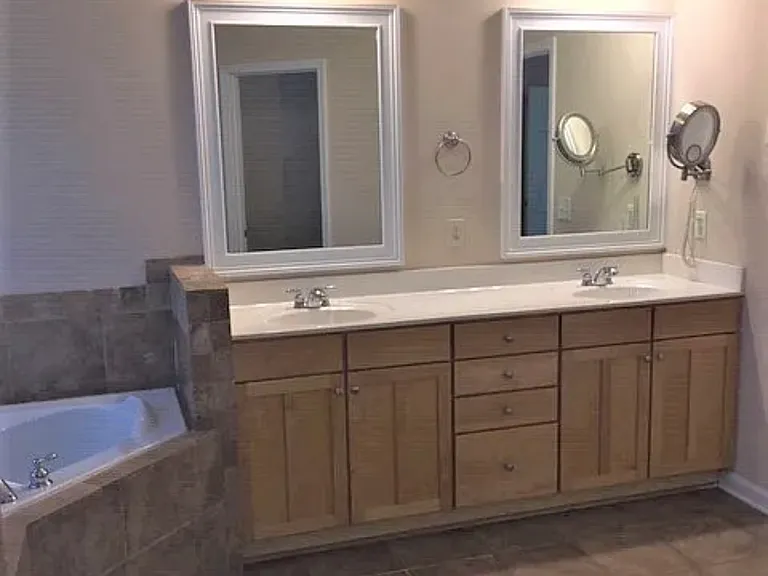 9005 Forest Path Dr — Photo 9