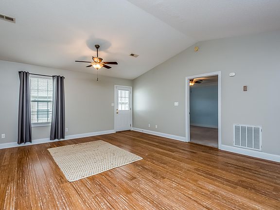 4th image of 711 Greensboro Way