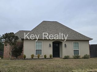 309 Ridge Row, Pineville, LA 71360