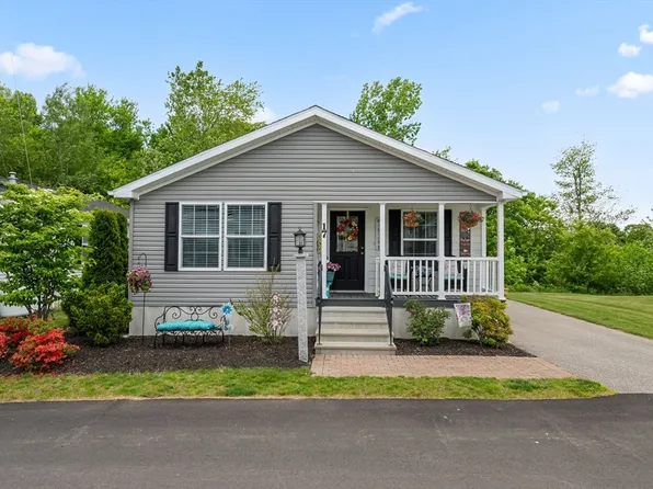 17 Lantern Ln, Rutland, MA 01543