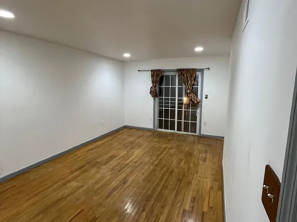 38 Graham Street image 8 of 16