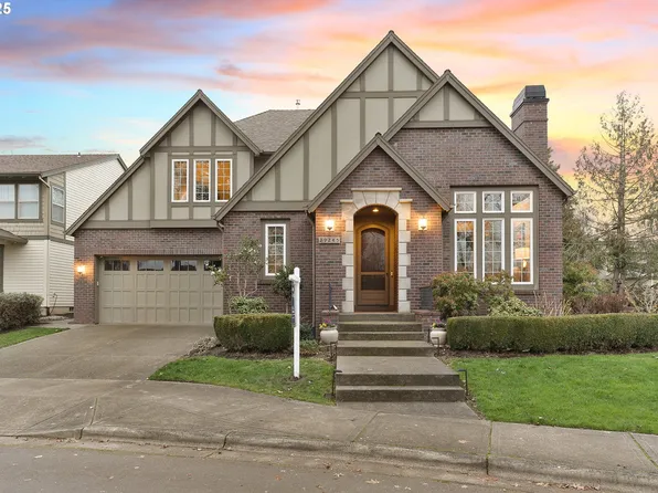 29245 SW Charlotte Ln, Wilsonville, OR 97070