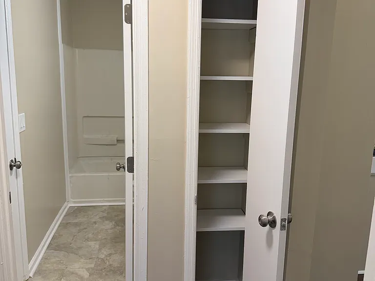 6030 Creekford Dr — Photo 15