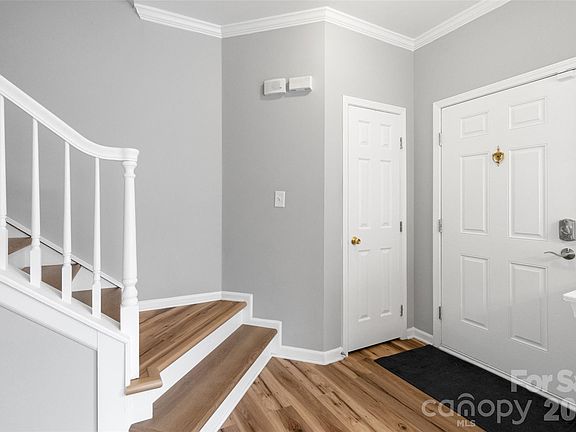 5th image of 8128 Sapwood Ct