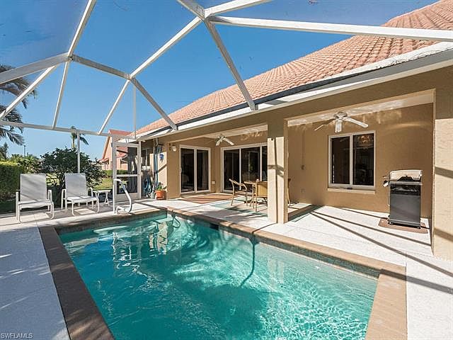1st image of 6087 Westbourgh Dr