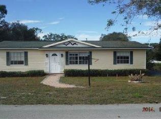 643 Holmes Ave, Lake Placid, FL 33852