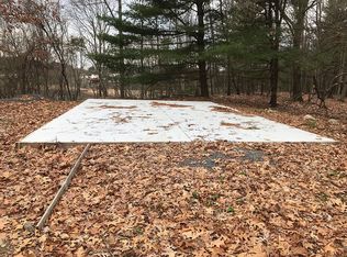 3 Round Lake Rd, Valatie, NY 12184