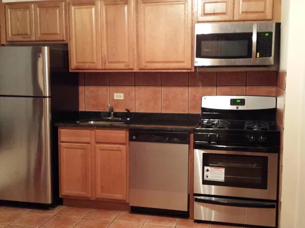 1402 W Flournoy St APT 1, Chicago, IL 60607